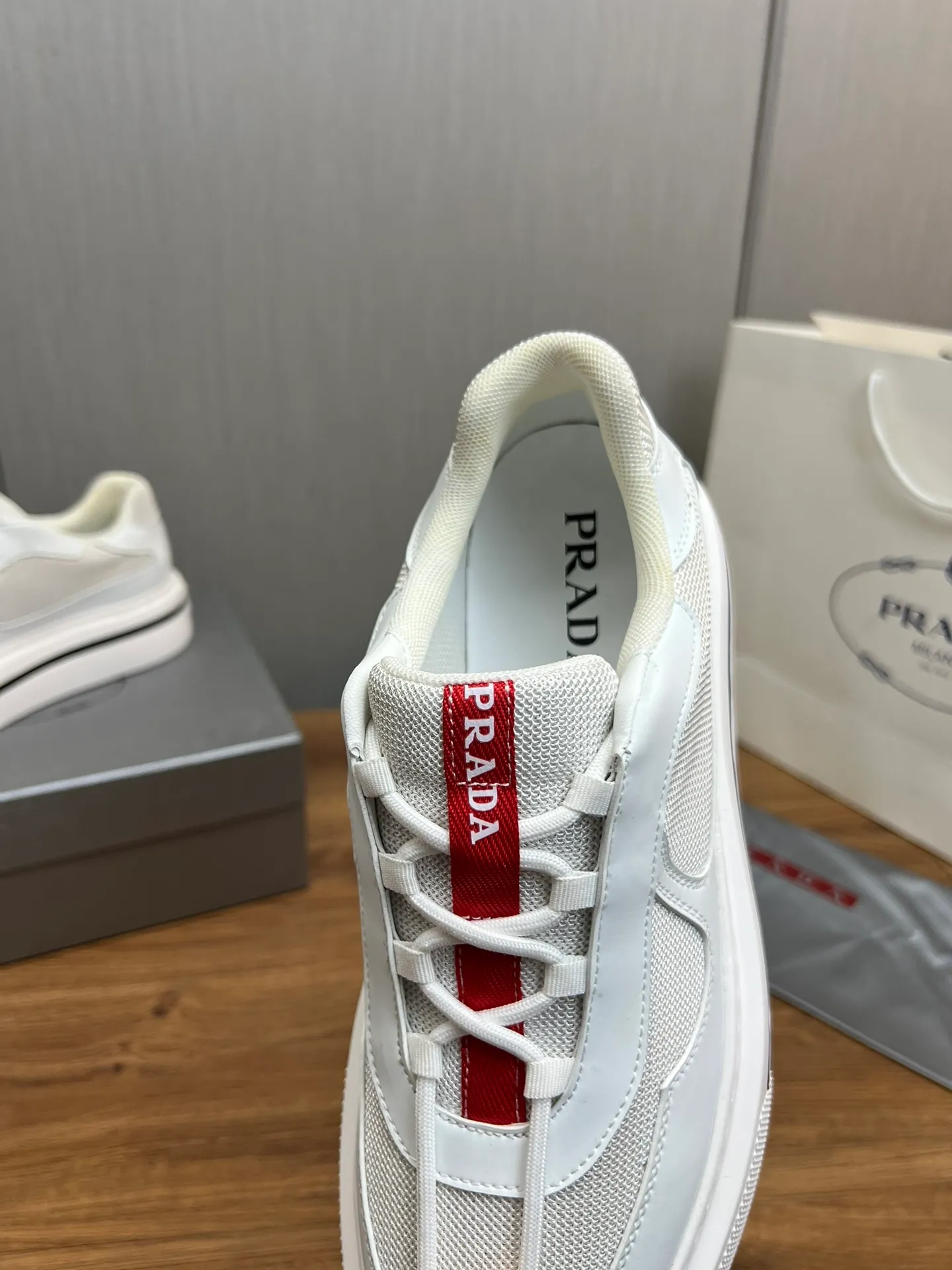 Men's shoes 💰580💰 [PRADA] Men's shoes are popular in the counter, official website is synchronized, 1 high-quality shipment ✔️Original fly-woven cowhide + cowhide lining, 1🆚1 replica, original sole, 38-45 (45 customized, non-refundable)